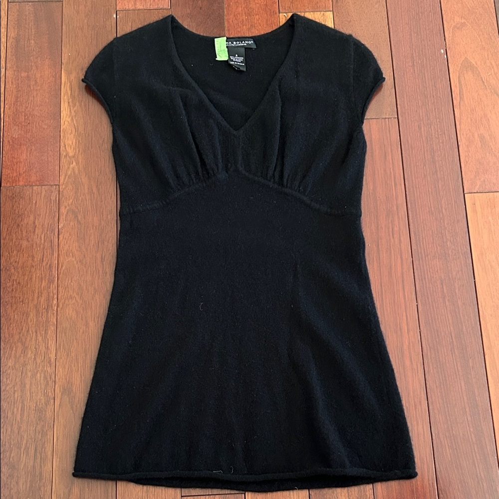 Black Cap Sleeve Top